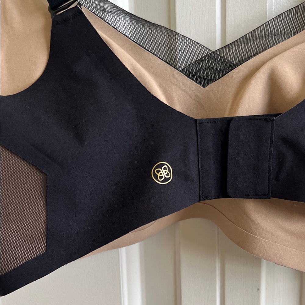 Honeylove Black Crossover Bra - Picture 2 of 7